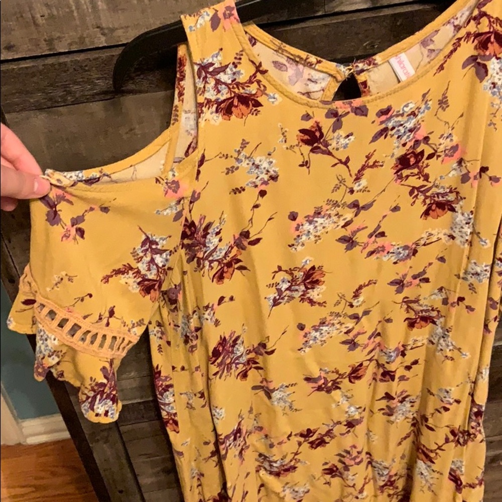 dress - Picture 2 of 3